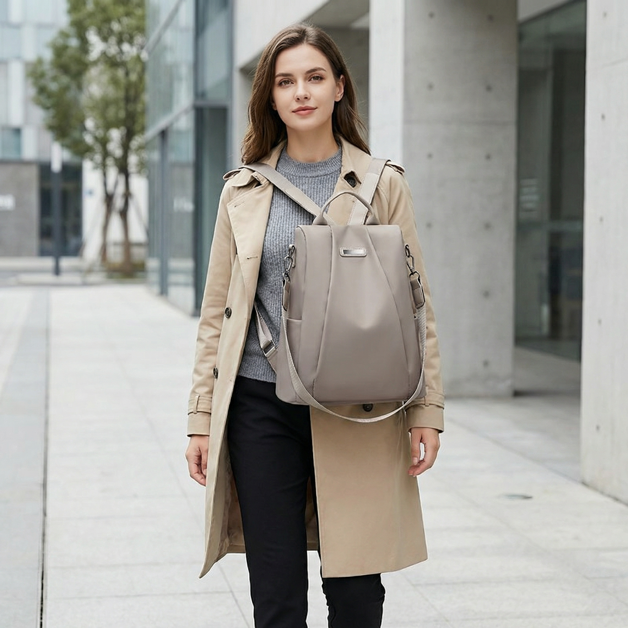 Adventrove™ Luna Pack – Secure. Sleek. Travel Ready.