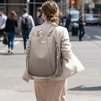 Adventrove™ Luna Pack – Secure. Sleek. Travel Ready.
